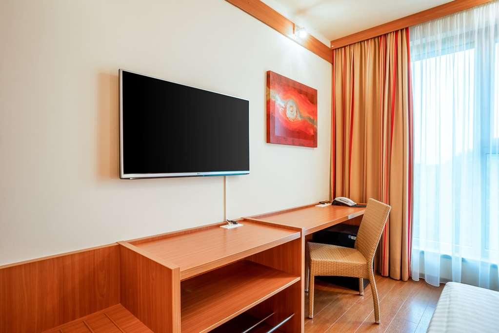 Plaza Premium Karlsruhe Hotel Bilik gambar