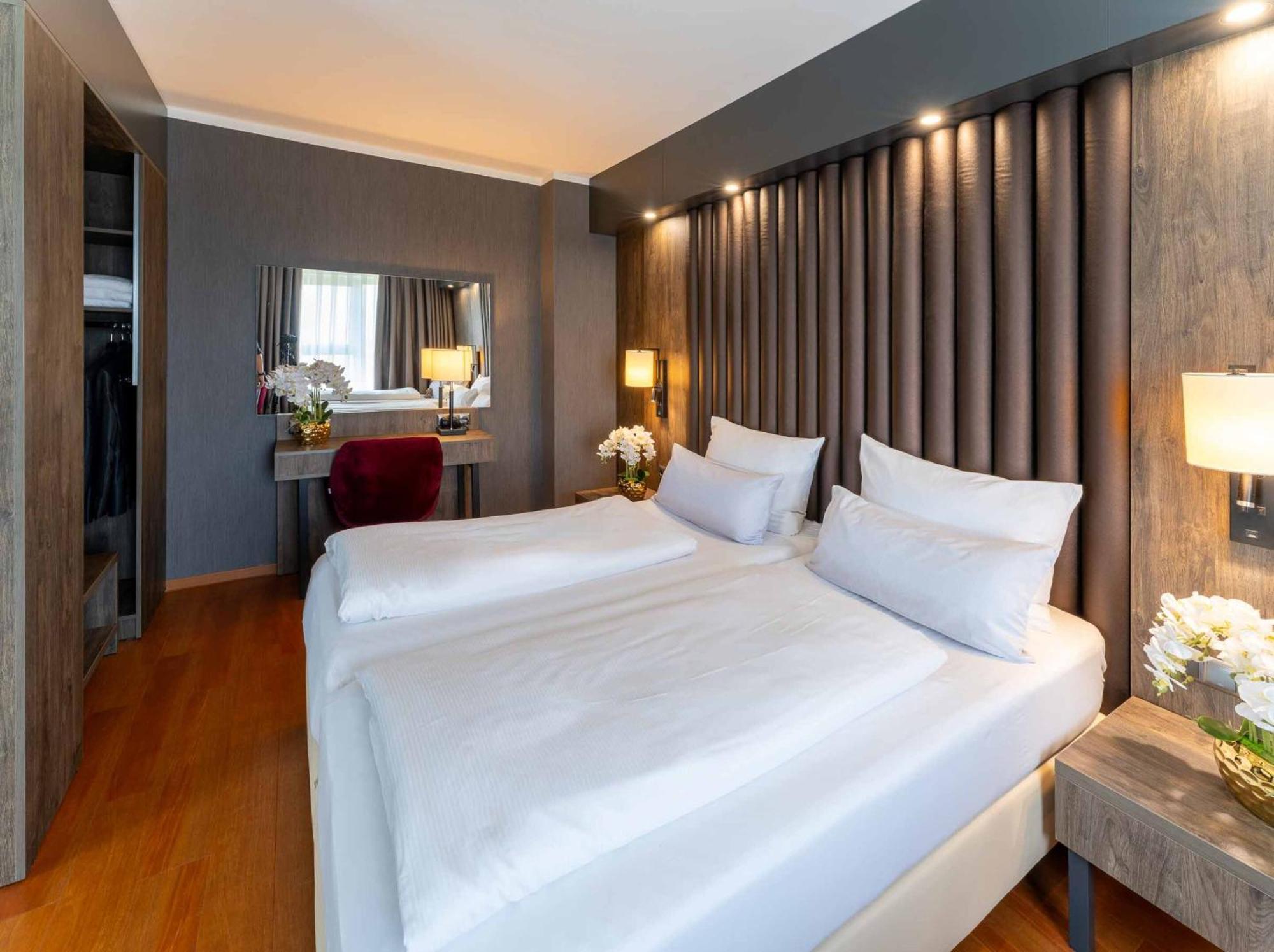 Plaza Premium Karlsruhe Hotel Luaran gambar