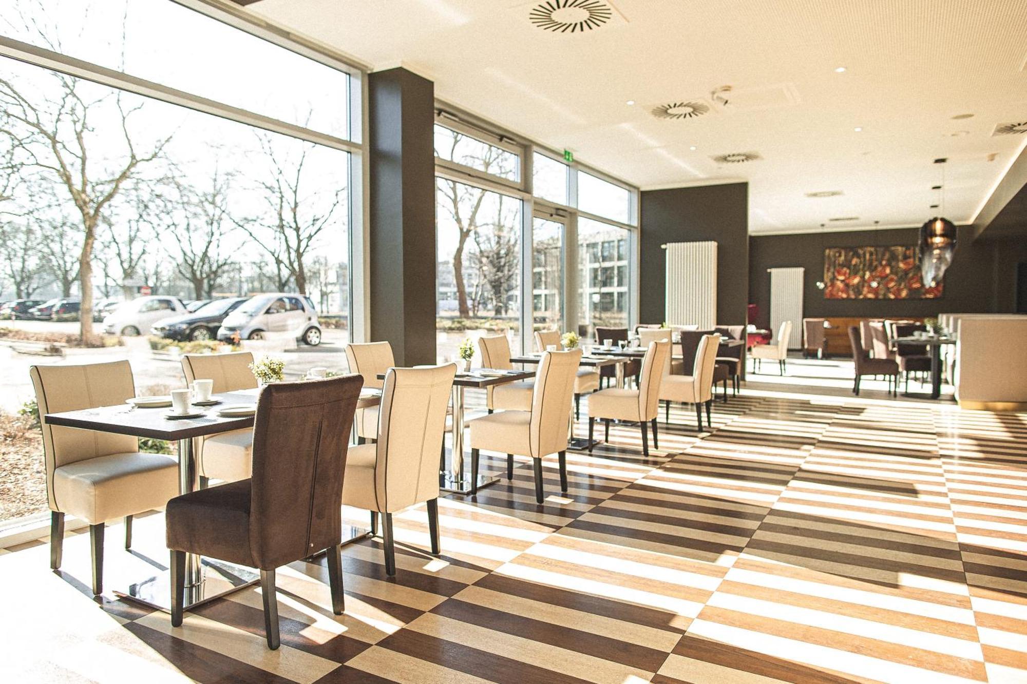 Plaza Premium Karlsruhe Hotel Luaran gambar